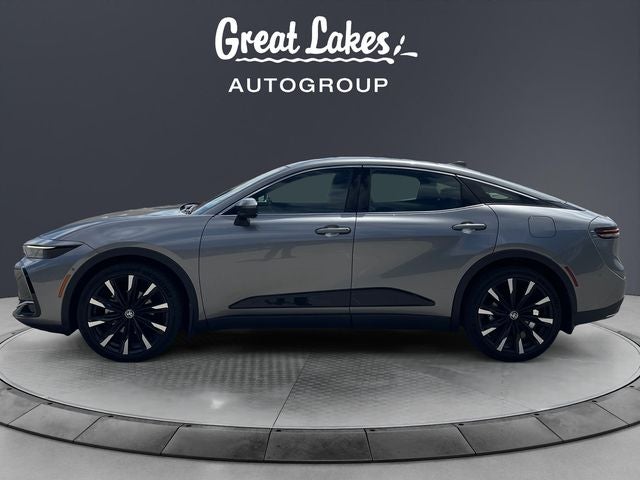 2023 Toyota Crown Platinum