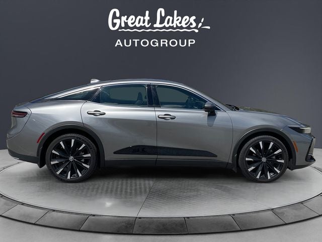 2023 Toyota Crown Platinum