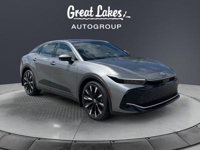 2023 Toyota Crown Platinum