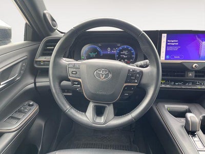 2023 Toyota Toyota Crown PLT Platinum