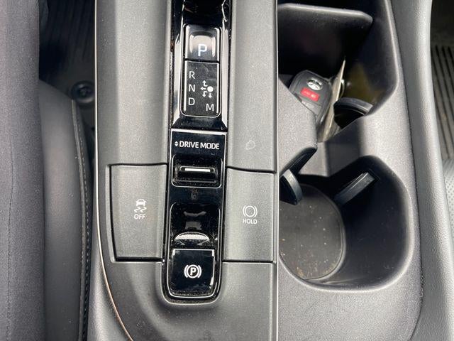 2023 Toyota Toyota Crown PLT Platinum