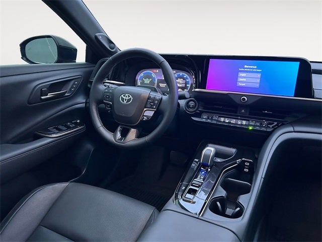 2026 Toyota CROWN Platinum