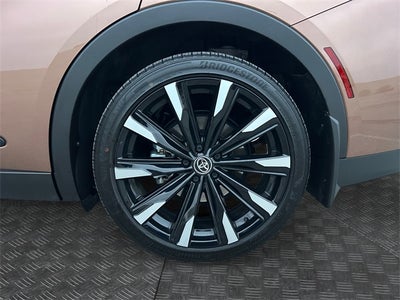 2026 Toyota CROWN Platinum