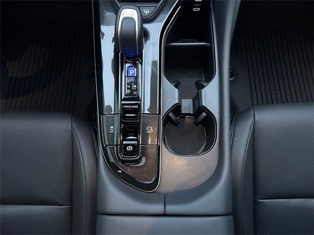 2026 Toyota CROWN Platinum