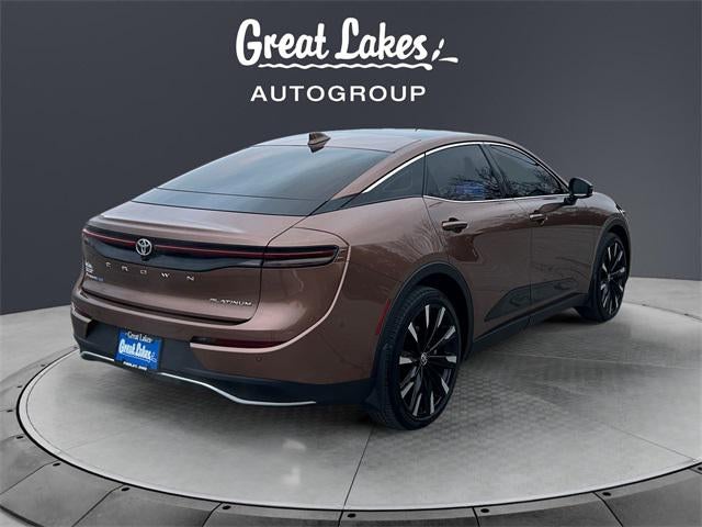 2026 Toyota CROWN Platinum