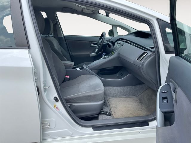 2011 Toyota PRIUS Three