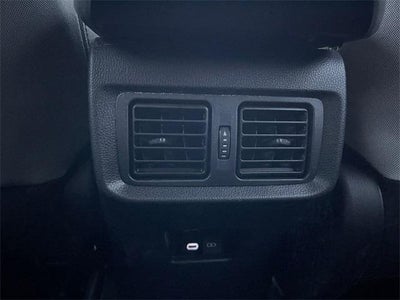 2024 Toyota Venza LE