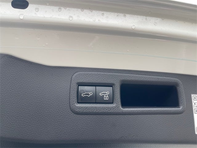 2023 Toyota Venza XLE