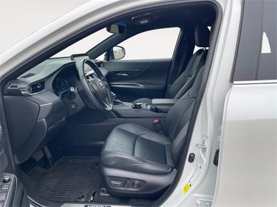 2023 Toyota Venza XLE