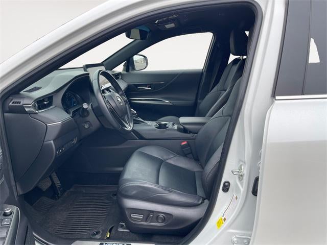 2023 Toyota Venza XLE