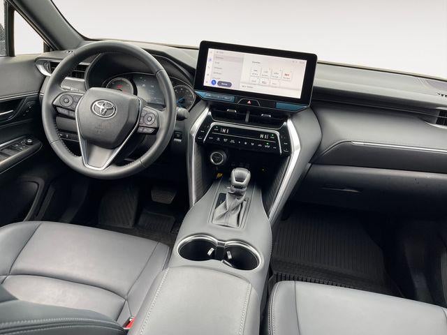 2024 Toyota Venza LE