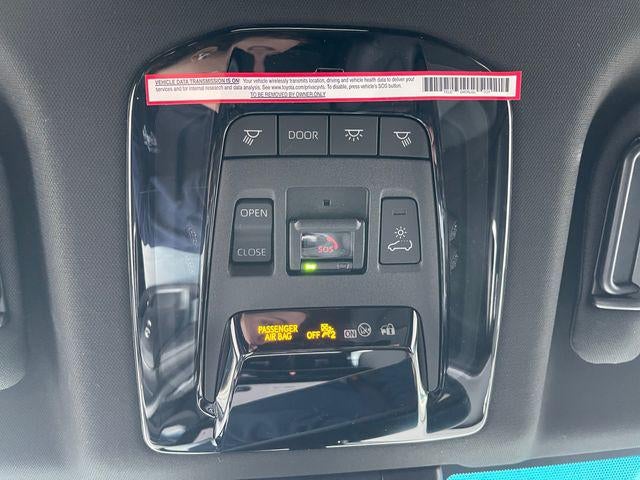 2024 Toyota Venza LE