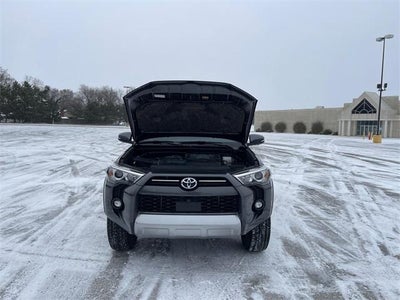 2023 Toyota 4RUNNER TRD Off-Road Premium