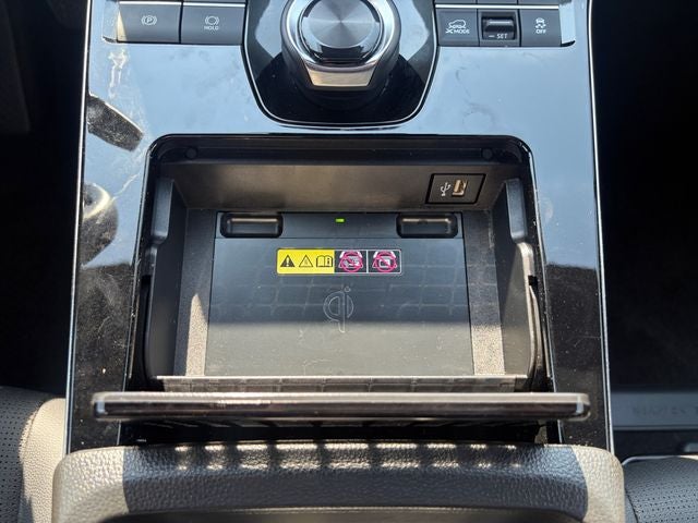 2023 Toyota bZ4X Limited