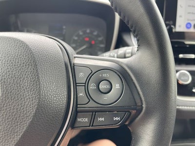 2025 Toyota Corolla Hatchback SE