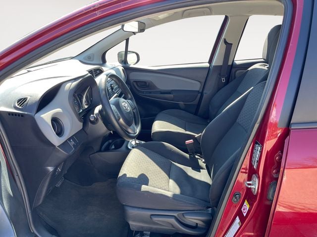 2017 Toyota YARIS L