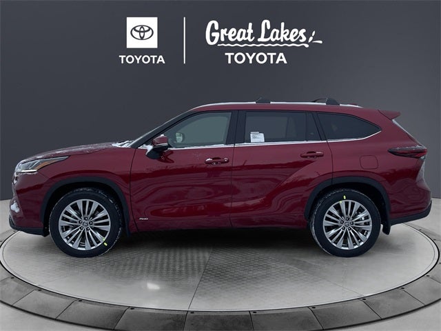 2026 Toyota Highlander Hybrid Platinum