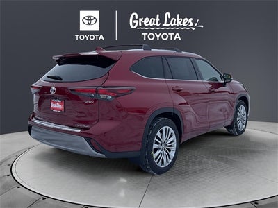 2026 Toyota Highlander Hybrid Platinum