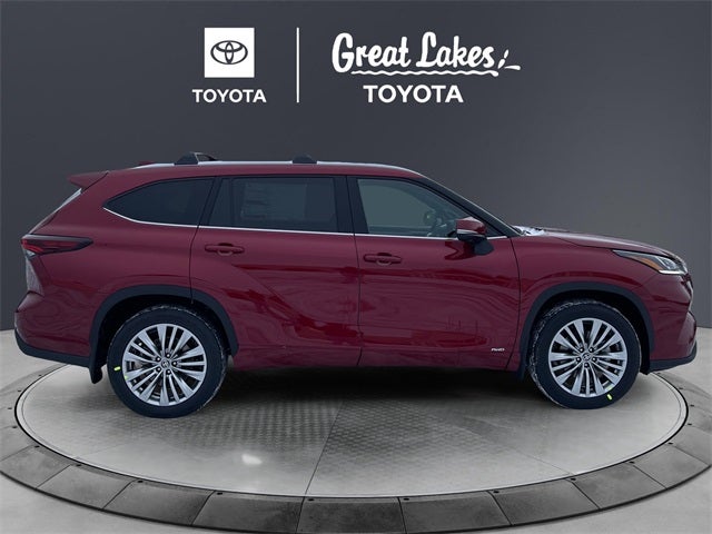 2026 Toyota Highlander Hybrid Platinum