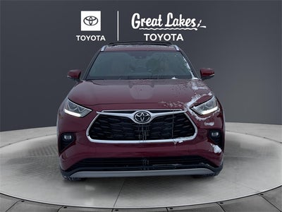 2026 Toyota Highlander Hybrid Platinum