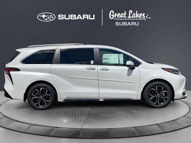 2026 Toyota Sienna Platinum