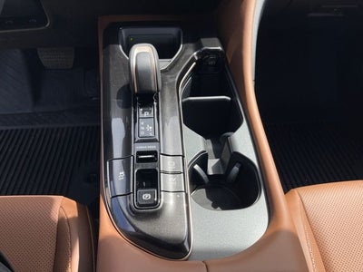 2026 Toyota Toyota Crown Signia Limited