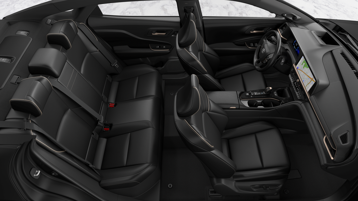 2027 Toyota Toyota Crown Platinum